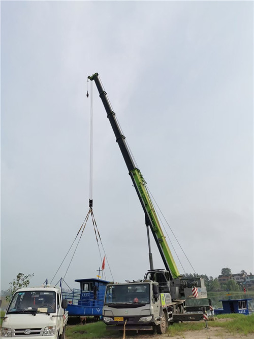 东洲区桥梁建设吊装案例