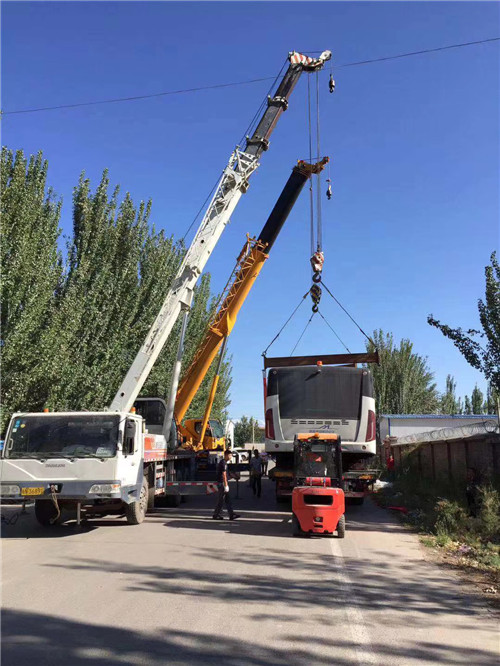 东洲区港口集装箱搬运案例